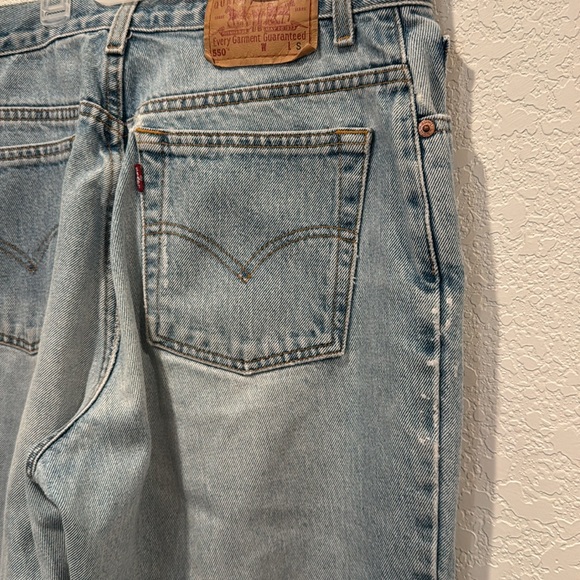 Vintage Levi's 550 Jeans Straight Leg Light Wash Size 14 Regular Fit - Picture 6 of 10
